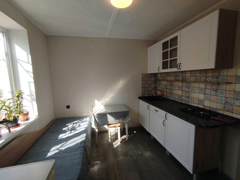 Продам жилой дом рядом с Черноморском цена 37т.у.е