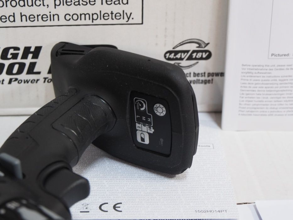 Bezszczotkowa wkretarka PANASONIC EY 74 A2 bez bateria 14,4v 18v