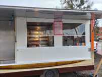 Przyczepa gastronomiczna wynajem kurczak ,golonki,frytki,pizza,Sanepid