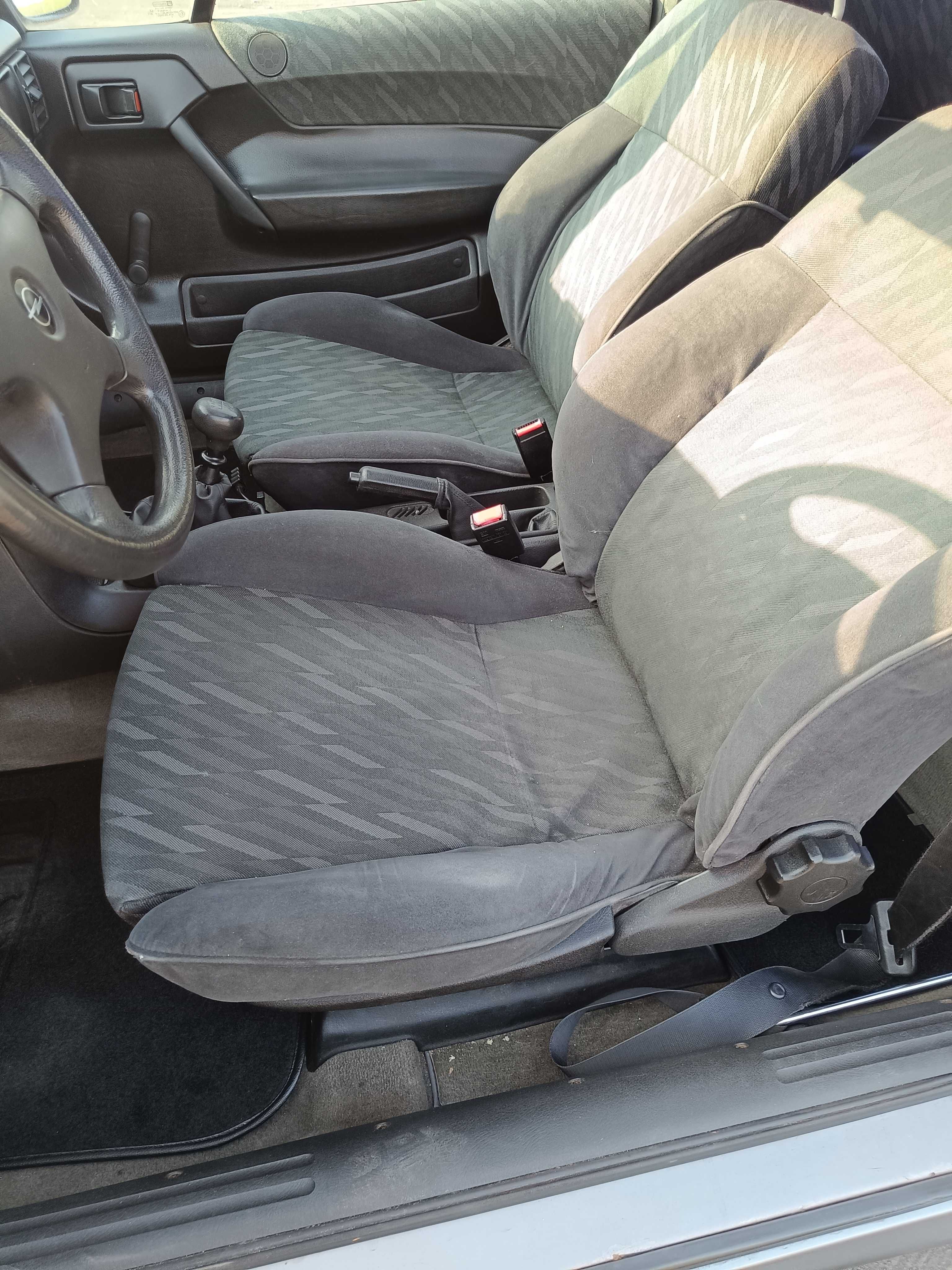 Opel Calibra 2.0i. 8V zadbany 1992 rok egzemplarz.alufelgi 18"