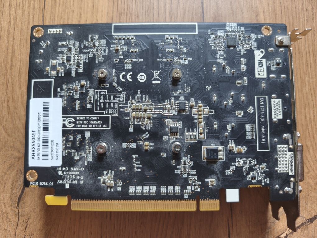 NINJA Radeon RX 550, 4 GB GDDR5, 128-bit /DP, DVI, HDMI.

RX 550 PCIE