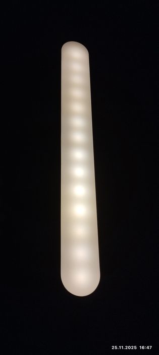 Светодиодная лампа аккумуляторная перезаряжаемая.