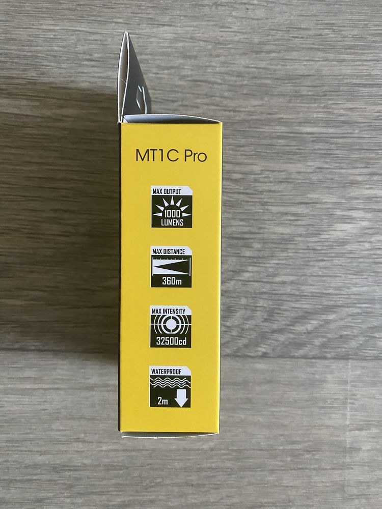 Кишеньковий ліхтар EDC Nitecore MT1C Pro з акумулятором