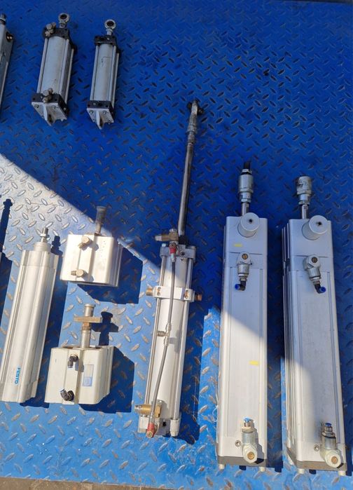 Siłownik pneumatyczny dwustronnego działania MECMAN Festo