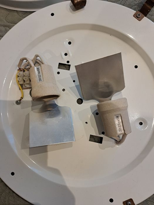 Plafon oświetleniowy