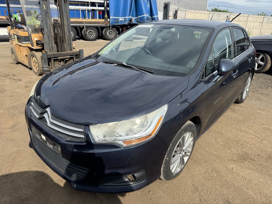 Citroen C4 VTR+HD 1,6 Diesel 2012R, Anglik z Kluczykami