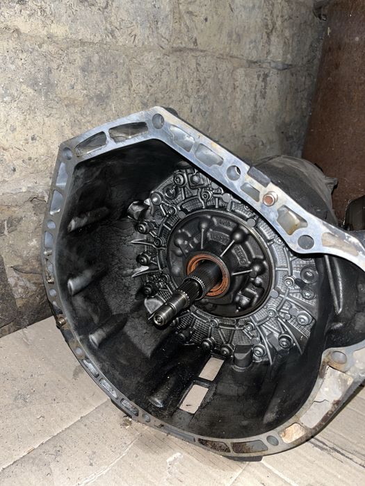 Коробка Mercedes w211