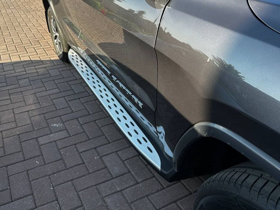 Комфорт + Стиль! Підніжки (сходинки) на Джип Гранд Черокі WK/WK2.