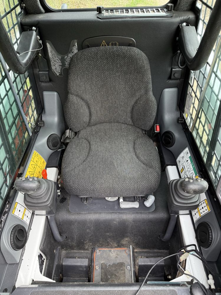 Miniładowarka Bobcat S100 235 mtg 2024 rok