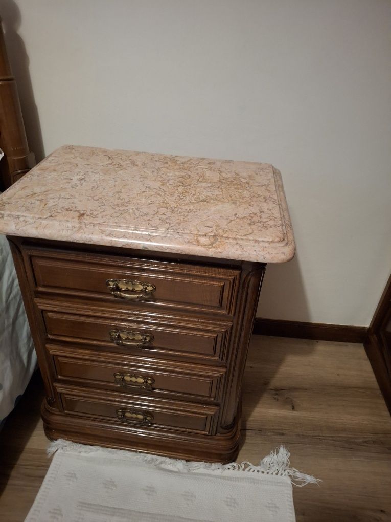 Cómoda+Toucador+2 mesinhas de cabeceira