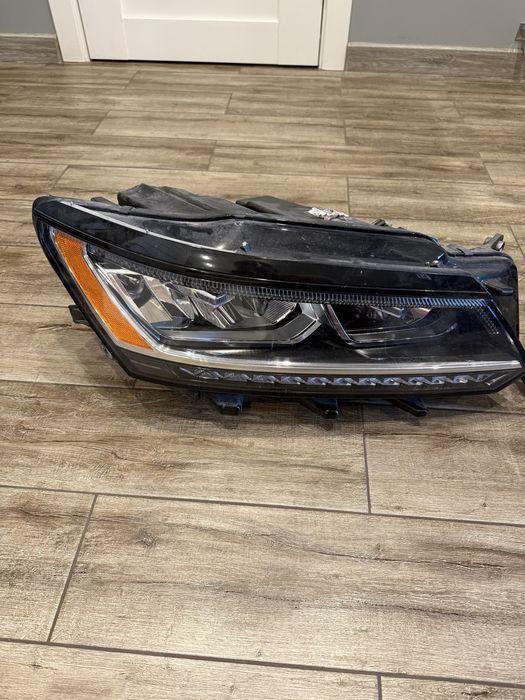 FULL LED фари для Volkswagen Passat b8 USA Original