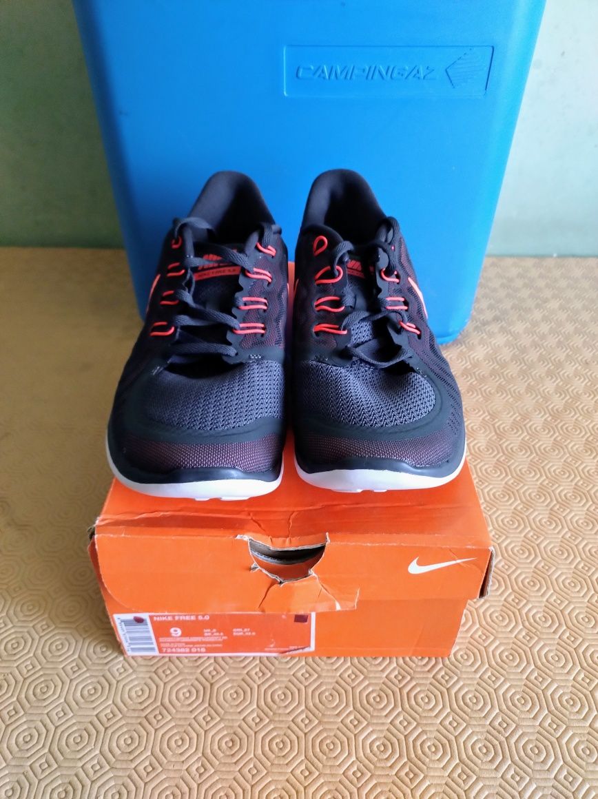 Sapatilhas Nike Free 5.0 novas em caixa 42,5