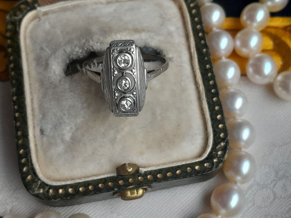 R.15 Pierścionek Art Deco Złoto 585 Diamienty 0.15ct Certyfikat