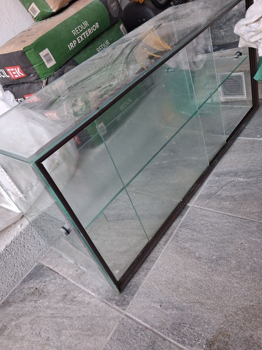 Vitrine em vidro