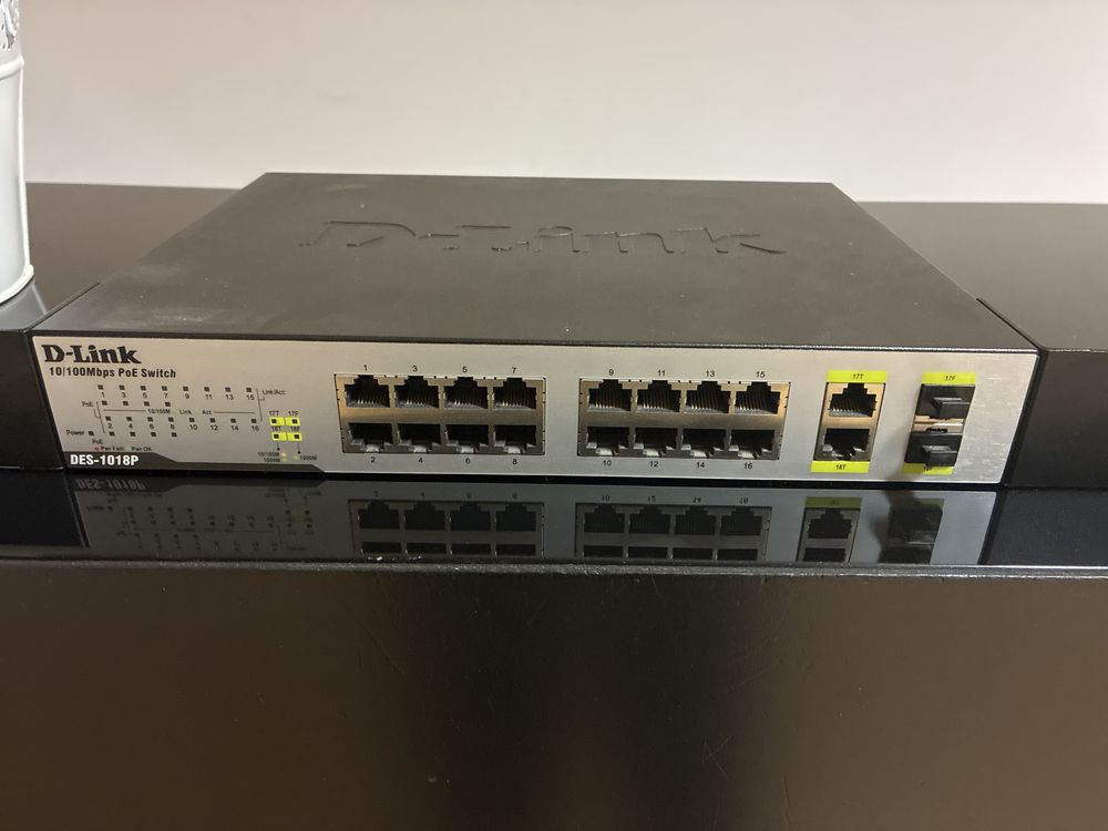 Router D-Link (POE) DES1018P