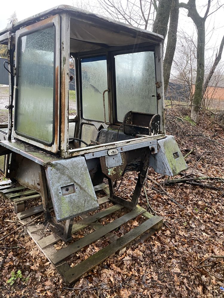 Кабіна до трактора ЮМЗ 6