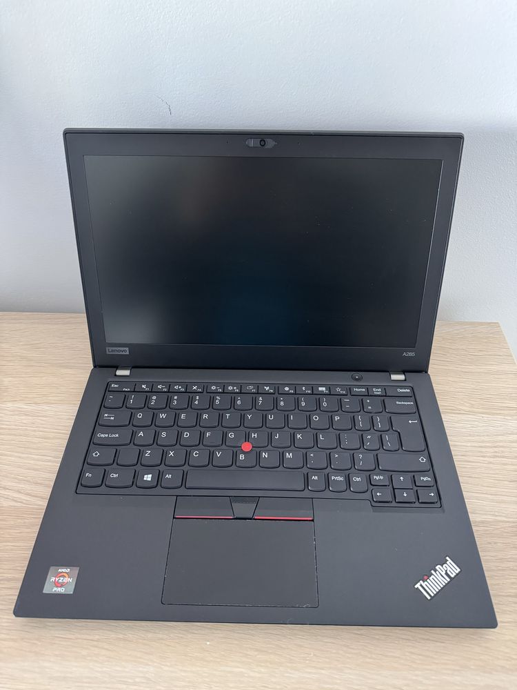 Laptop Lenovo A285 Ryzen 3 Pro, SSD, Windows 11