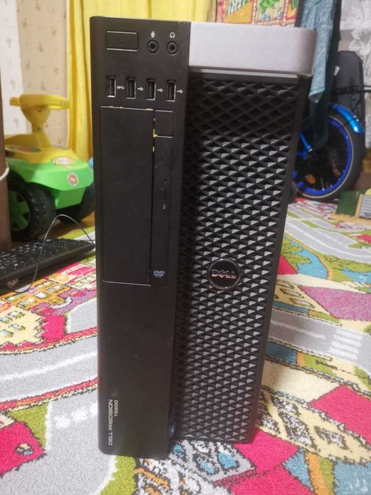 Dell Precision T5600 2хXeon E5 2680 /Nvidia Quadro К4200/64 ОЗУ