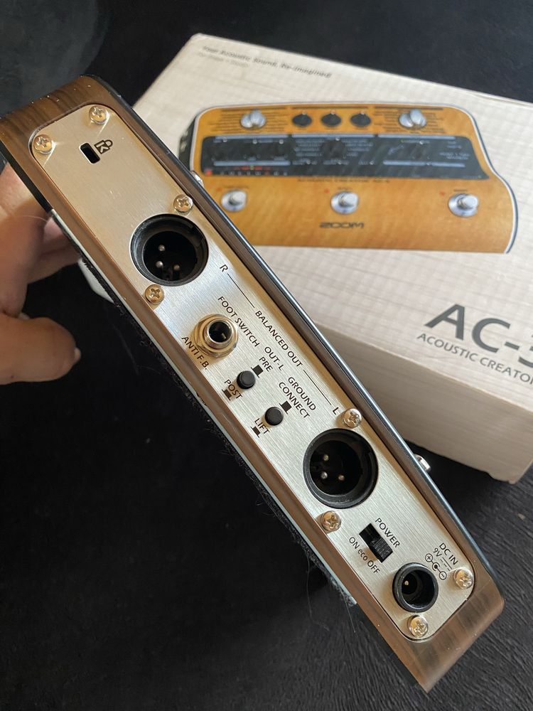 Zoom AC-3 efekt do gitary akustycznej