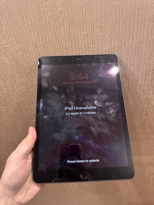 iPad 7gen 10.2 icloud lock на запчастини