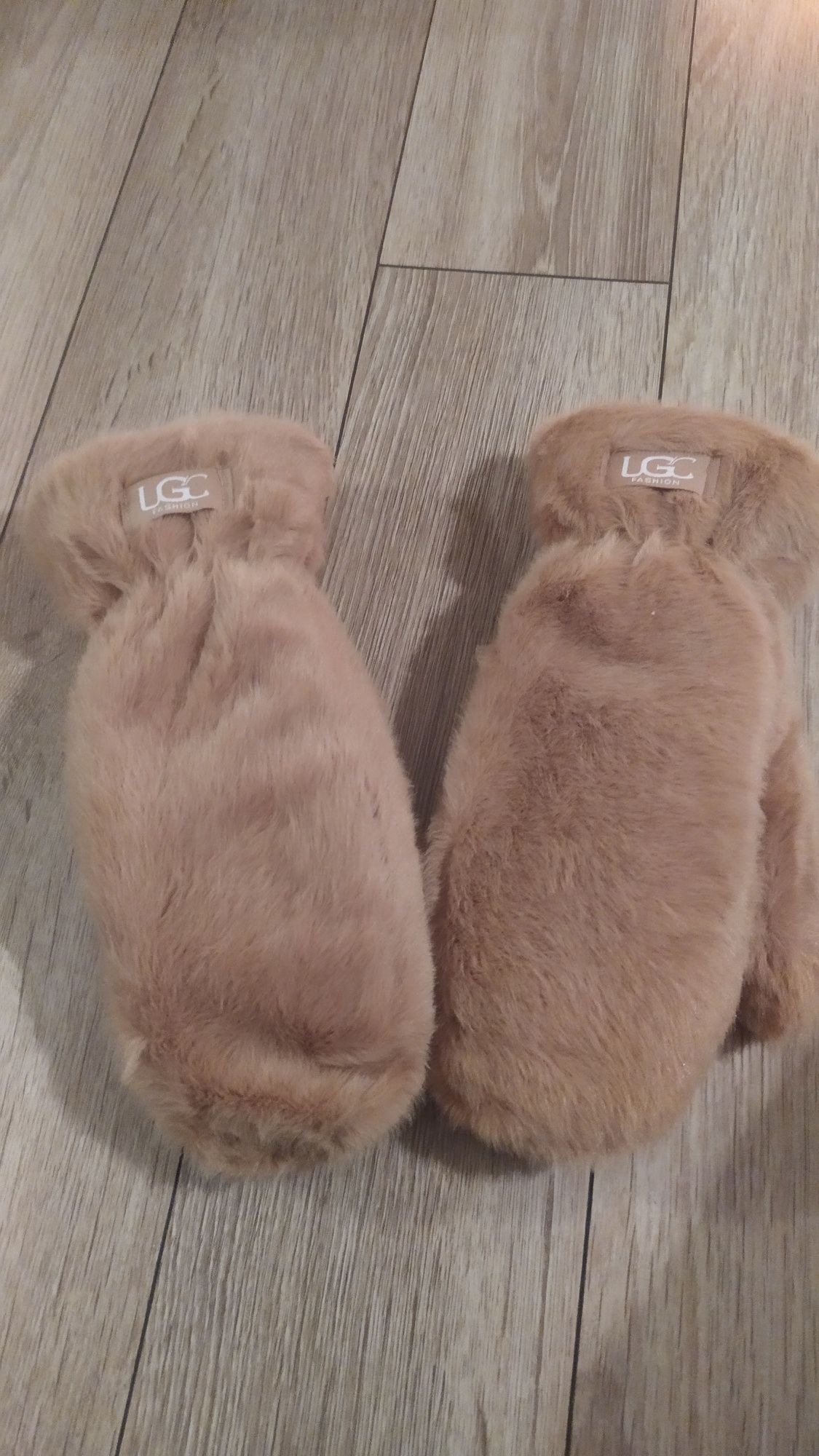 Rękawice dziewczęce, damskie, milusie.
