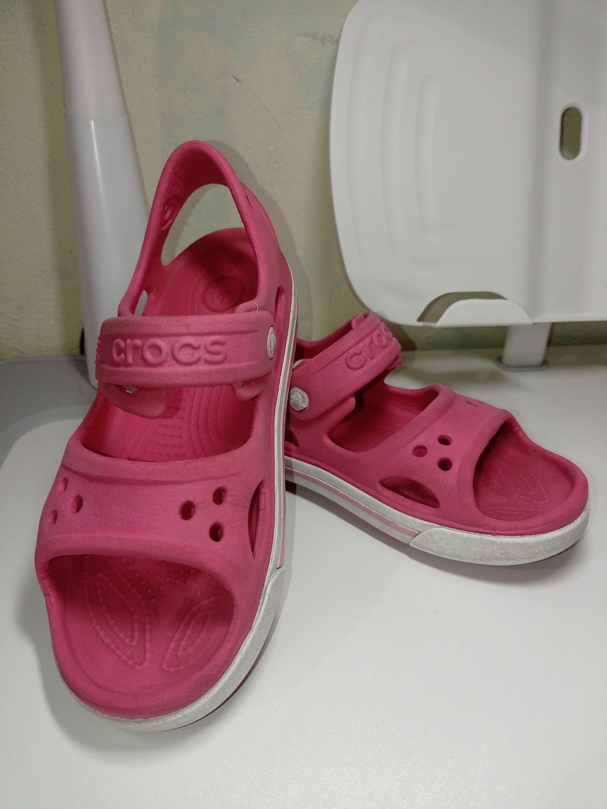 Босоножки crocs J1 для девочки сандали crocs, босоніжки crocs