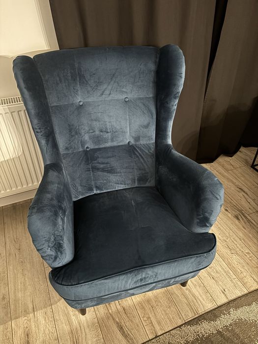 Fotel velurowy kobaltowy
