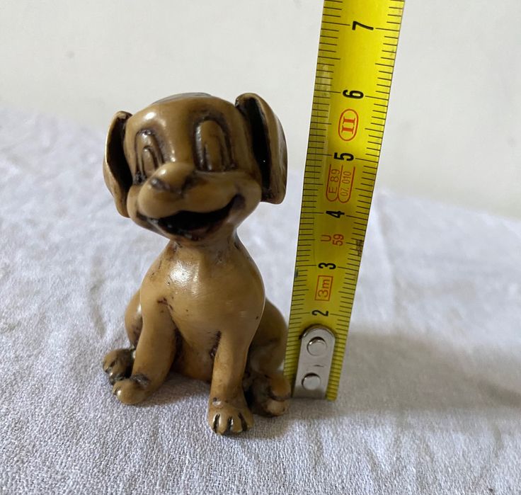 Bibelô figura de cãozinho