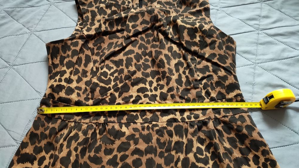 Sukienka w panterkę Xl