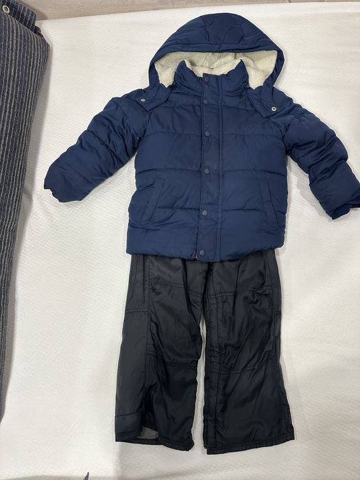 Gap костюм зима 5лет