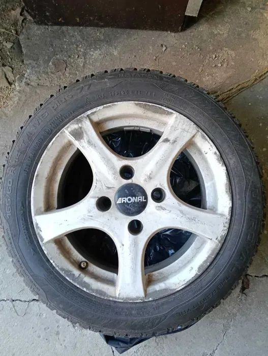 Felgi aluminiowe RONAL 14&#039;&#039;+Opony  UNIROYAL THE RAIN TYRE MS PLUS 77 165/60