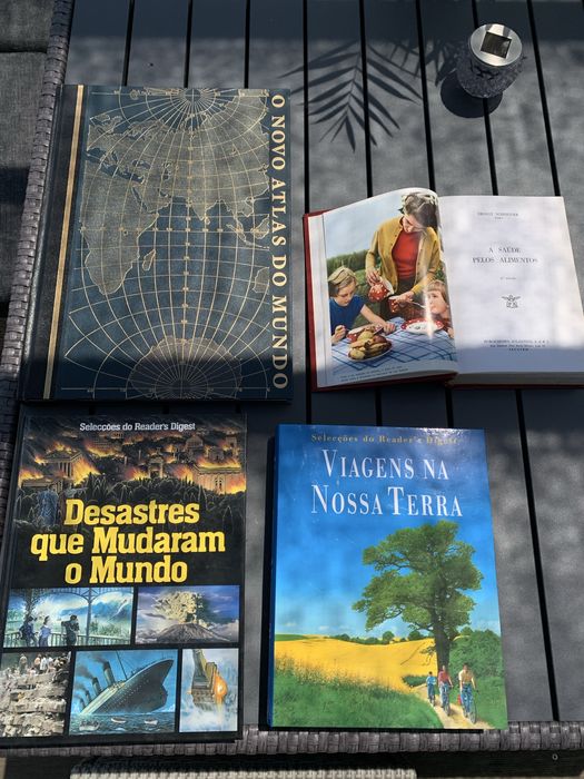 Vendem-se livros
