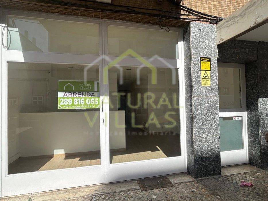 Loja para comércio em zona movimentada, Faro