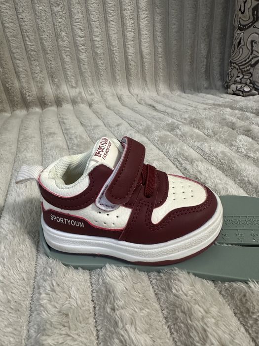 Дитячі кросівки,нові,красовки дитячі