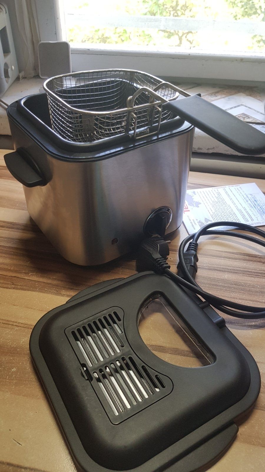 Мини фритюрницу Tefal на 750мл