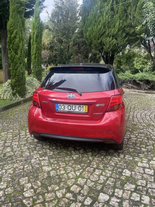 Toyota yaris Hibrido Square Collection Caixa Automatica
