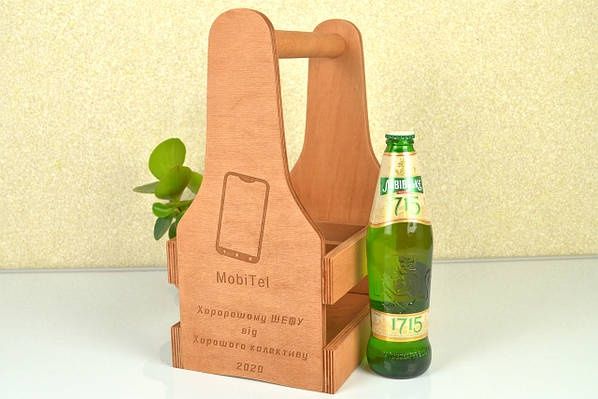 Подарунок чоловіку шефу ящик бар для пива з гравіровкою дерев'яний