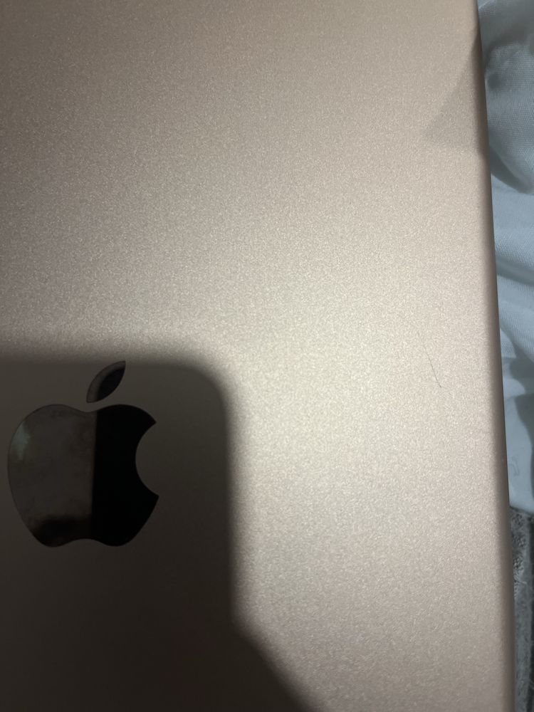 Ipad 6.ª geraçao e capa com teclado