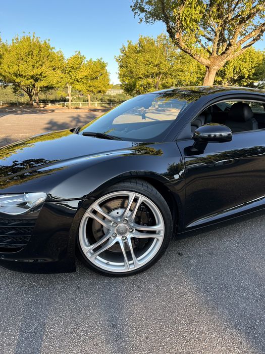Audi R8 Coupé 4.2 FSI V8 quattro R-tronic