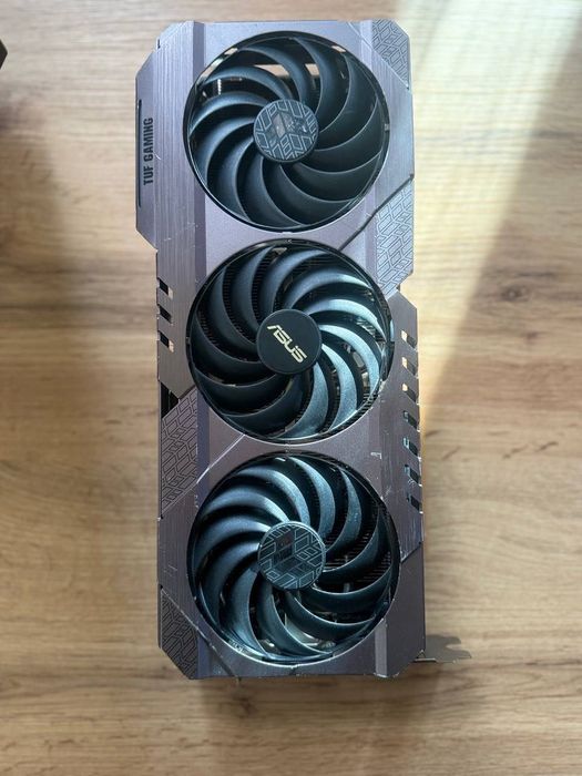 Продам Asus TUF RTX 4090 24 Gb