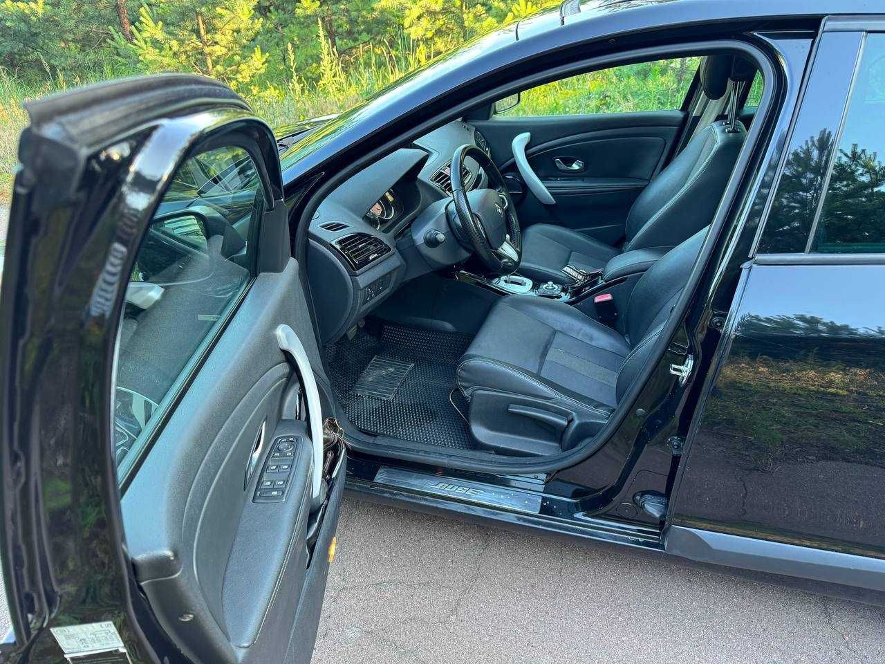 Renault Megane 2011 BOSE