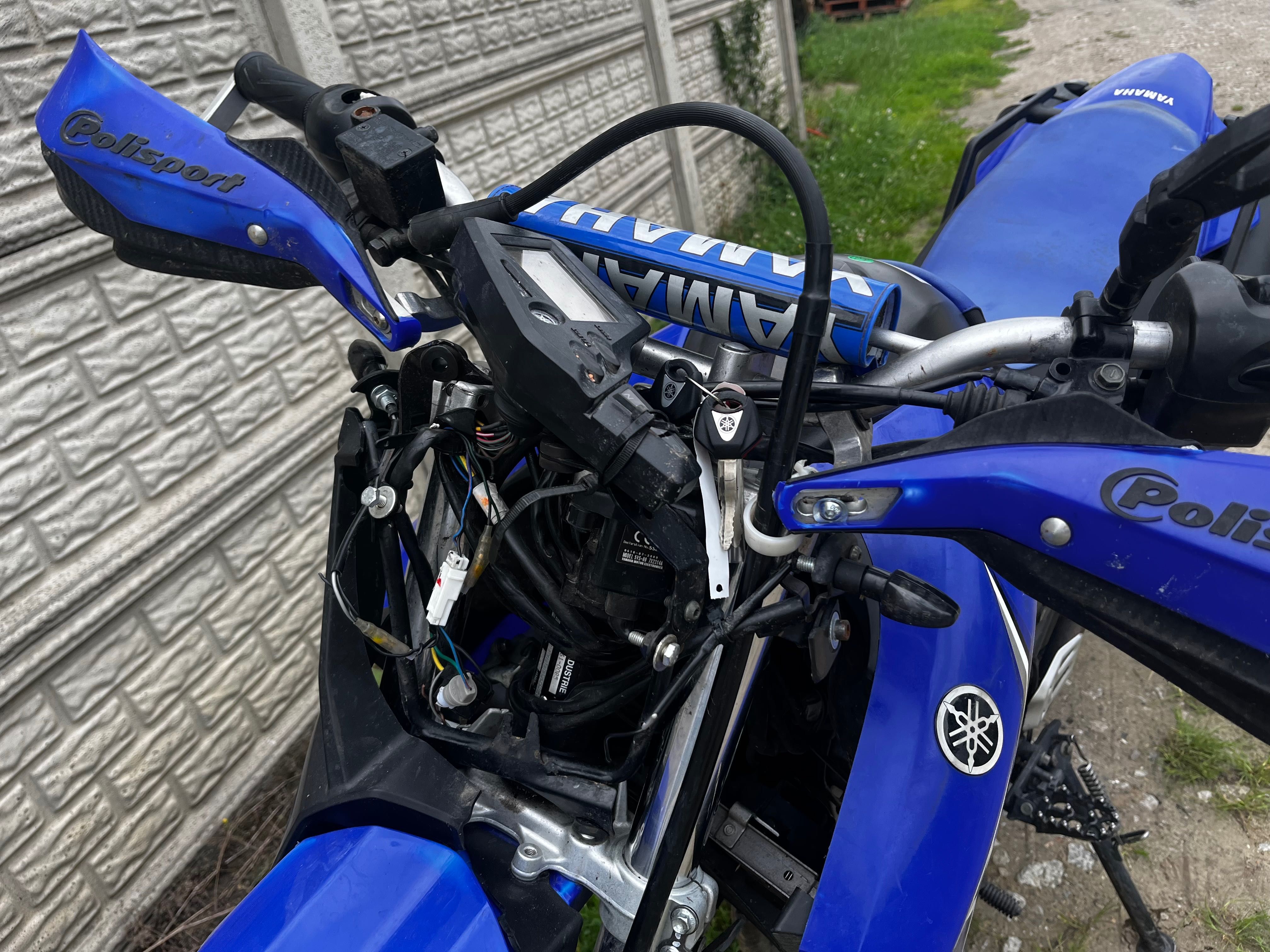 Yamaha xt 660 r 2011 xtx lift