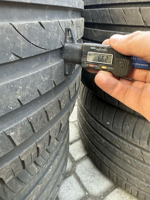 Opony letnie 295/35ZR21