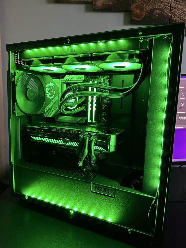 Komputer gamingowy RTX 3070TI RYZEN 5 9600x MSI MAG B650 RAM 32GB DDR5