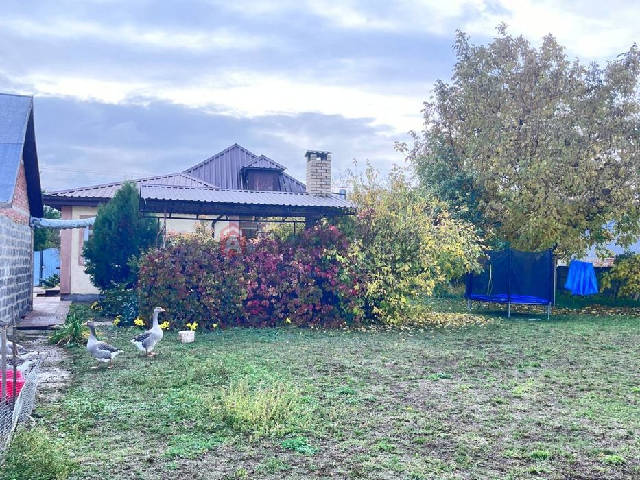 Продається будинок в центрі с.Свидівок(Є-відновлення)