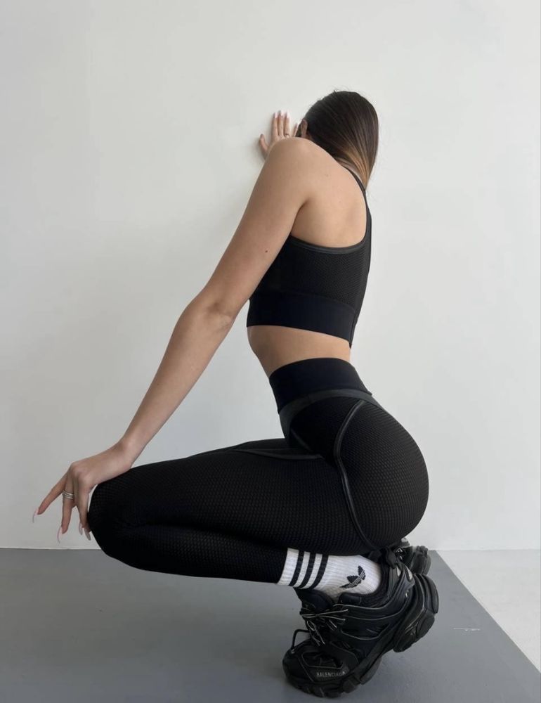 Більш плотні лосини з імітацією білизни та сіточкою push up