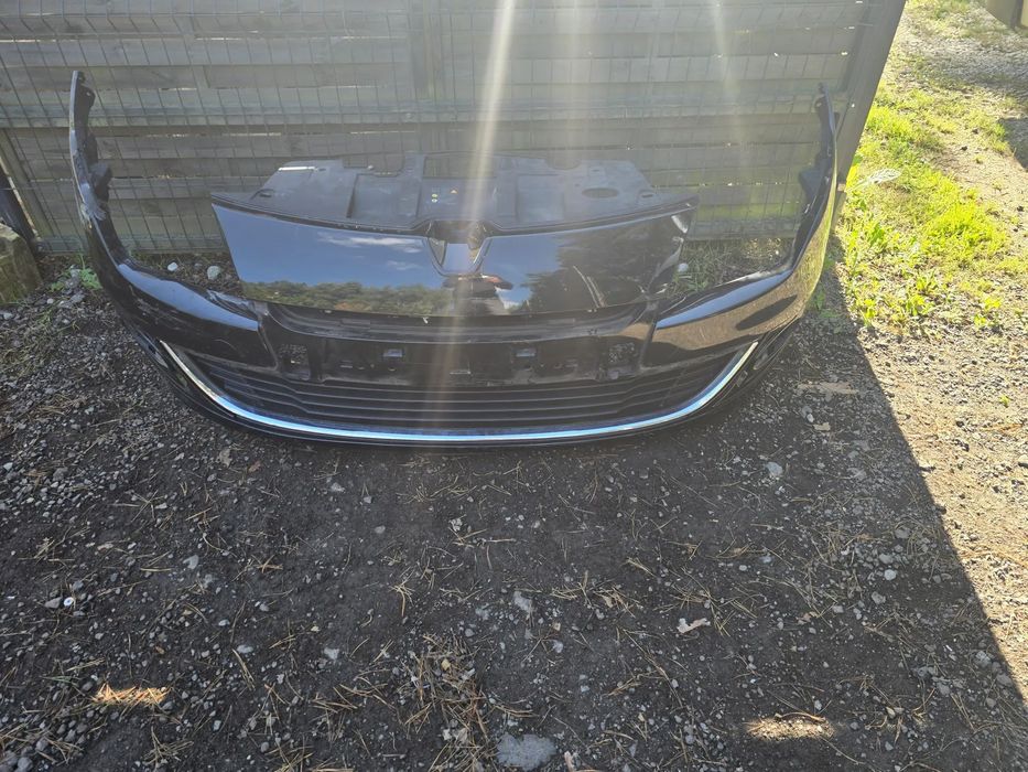Renault megane III lift 2012-15 zderzak przód