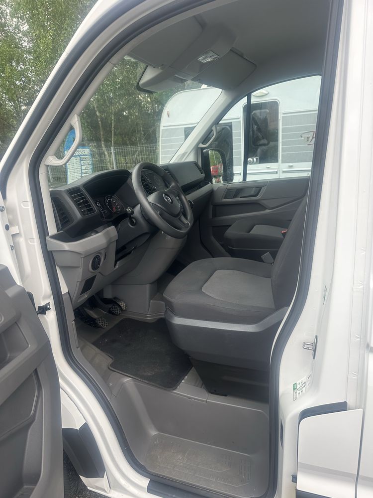 Volkswagen Crafter 2,0d 140koni 2019r kontener z window