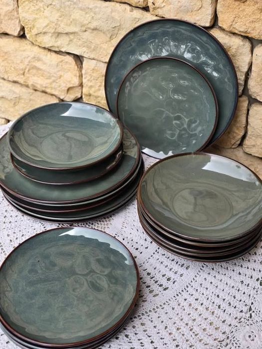 Zestaw talerzy na 6 osób