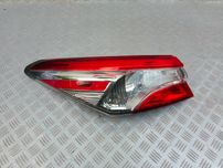 Toyota Camry le se Lampa tył Lewa Tylna zwykła z Led Usa